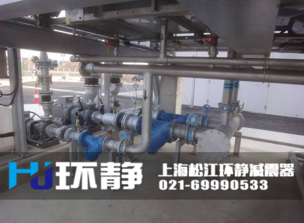 <a href=http://www.kflzd.cn/products/xiangjiaojietou/danqiu target=_blank class=infotextkey>單球體<a href=http://www.kflzd.cn target=_blank class=infotextkey>橡膠接頭</a></a>運行車間